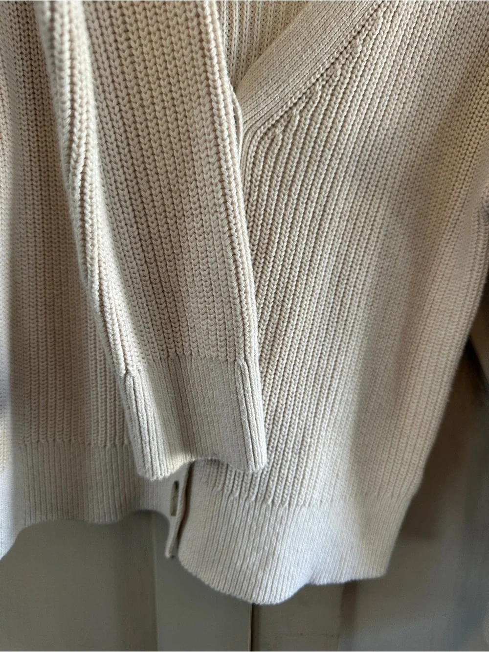Old Navy Cream 100% Cotton Knit Cardigan Sweater Womens Small Button Front - Picture 4 of 7